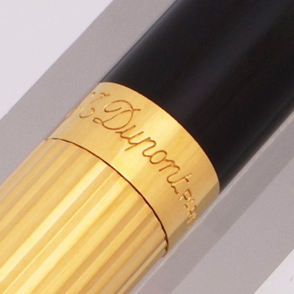 S T Dupont Classique Ballpoint and Pencil Set - Black and Gold